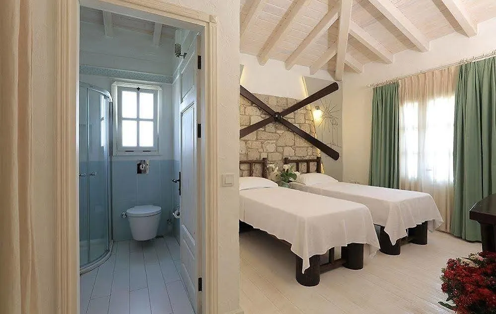 1850 Hotel Alacati 3*,